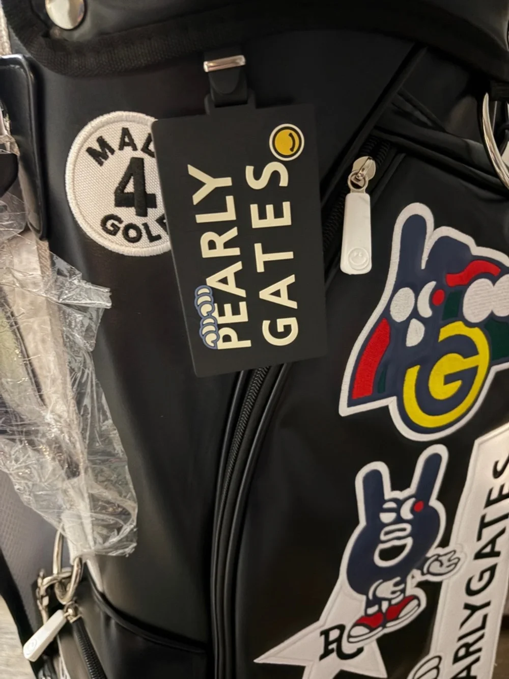 Men’s Black and White Golf Bag
